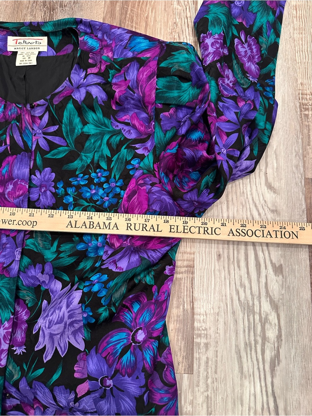 Vintage Talbots Maggy London 100% Silk Blazer Dark Florals Shoulder Pads Sz 16 - Picture 3 of 11
